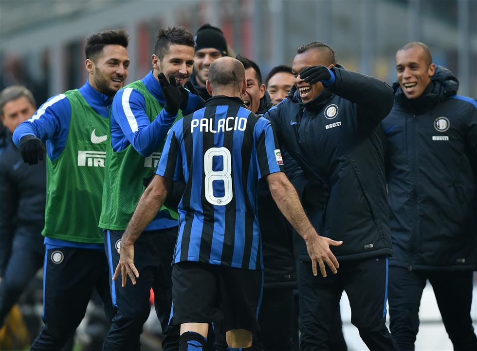 意天空：孔蒂与球员有摩擦，上轮赛后发火是因为他感觉到背叛（意天空：孔蒂与球员关系紧张，上轮赛后怒斥源于自感遭背叛）