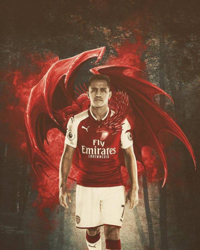 继伊尔马兹之后，奥斯梅恩是第二位欧冠戴帽的加拉塔萨雷球员（奥斯梅恩继伊尔马兹之后，成为加拉塔萨雷欧冠第二位上演帽子戏法的球员）