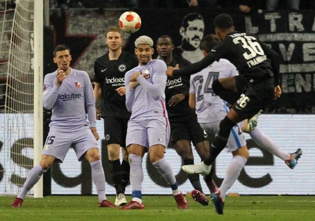 U21联赛综述：英博2-1绝杀浙江，下轮取胜即可提前一轮夺冠（U21联赛快报：英博2-1读秒击退浙江，下轮若胜将提前一轮封王）